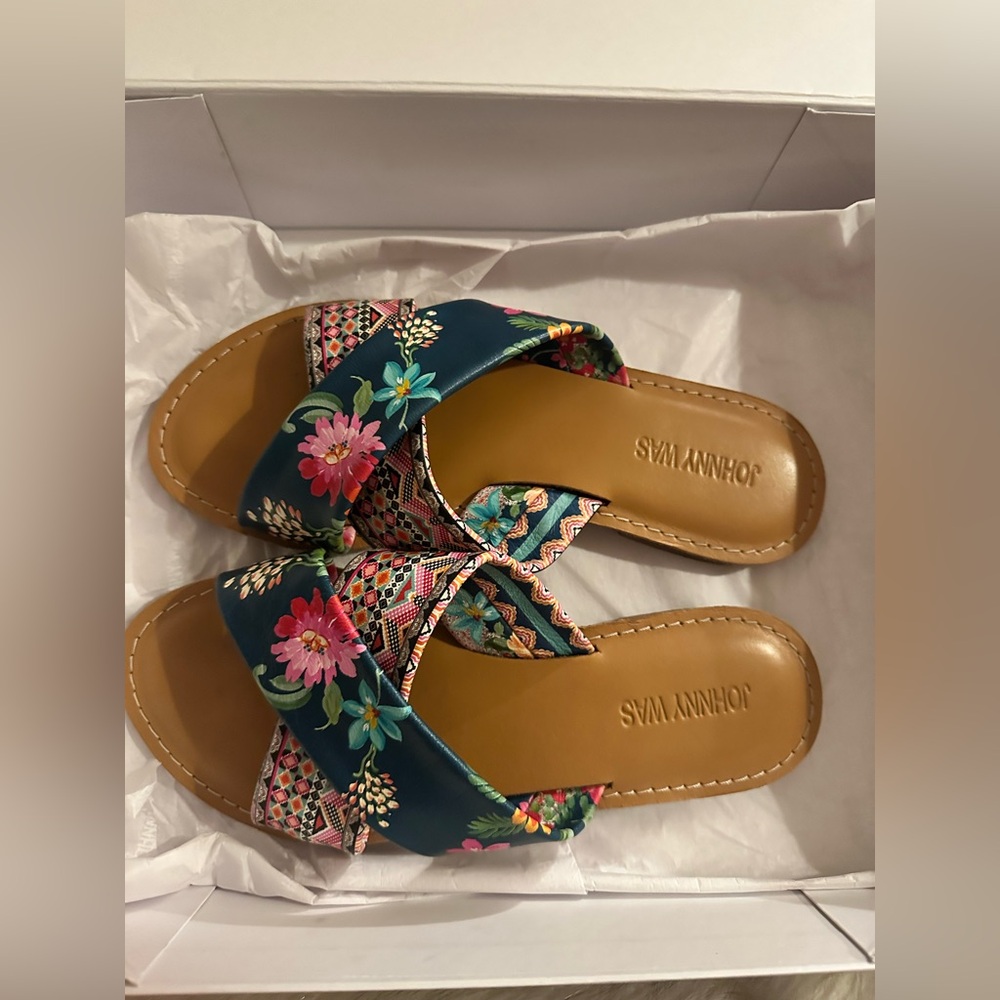 Johnny Was Sonoma Cross Sandal$182 MSRP - Picture 9 of 11